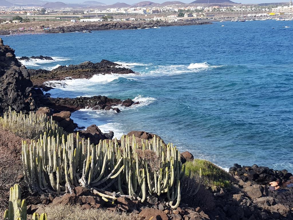 Wonderful Apartment Next To Beach Las Galletas Esterno foto